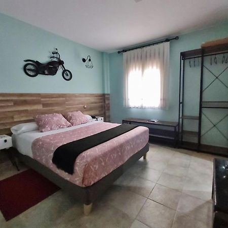 Posada Del Camino Real Torrelaguna Eksteriør bilde